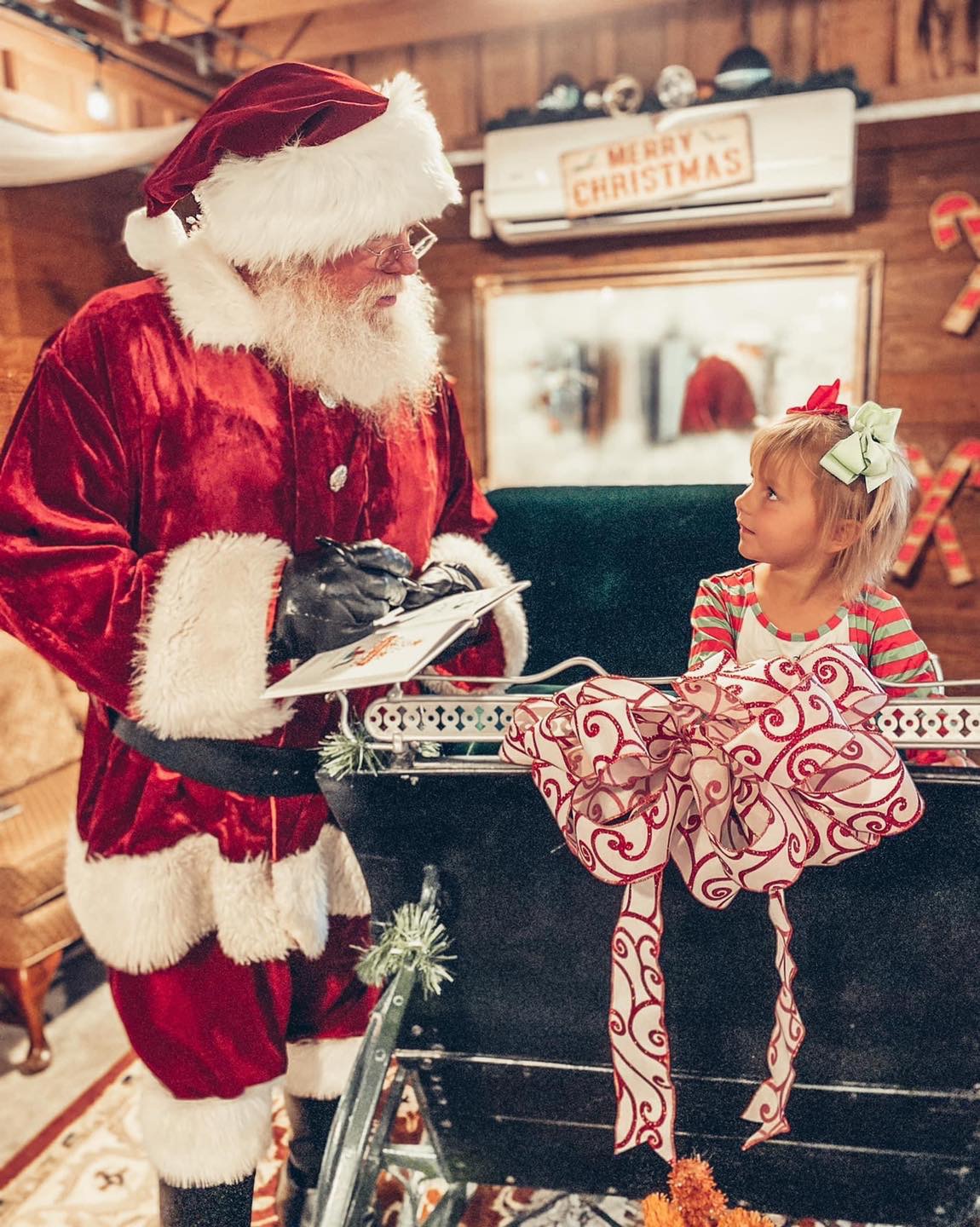 Kids visiting Santa during Christmas field trip